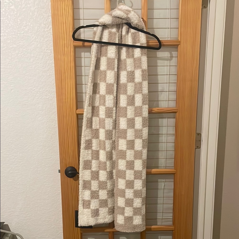 Love Marlo Beige and White Checkered Scarf